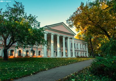 Будинок архієпископа (архів) 